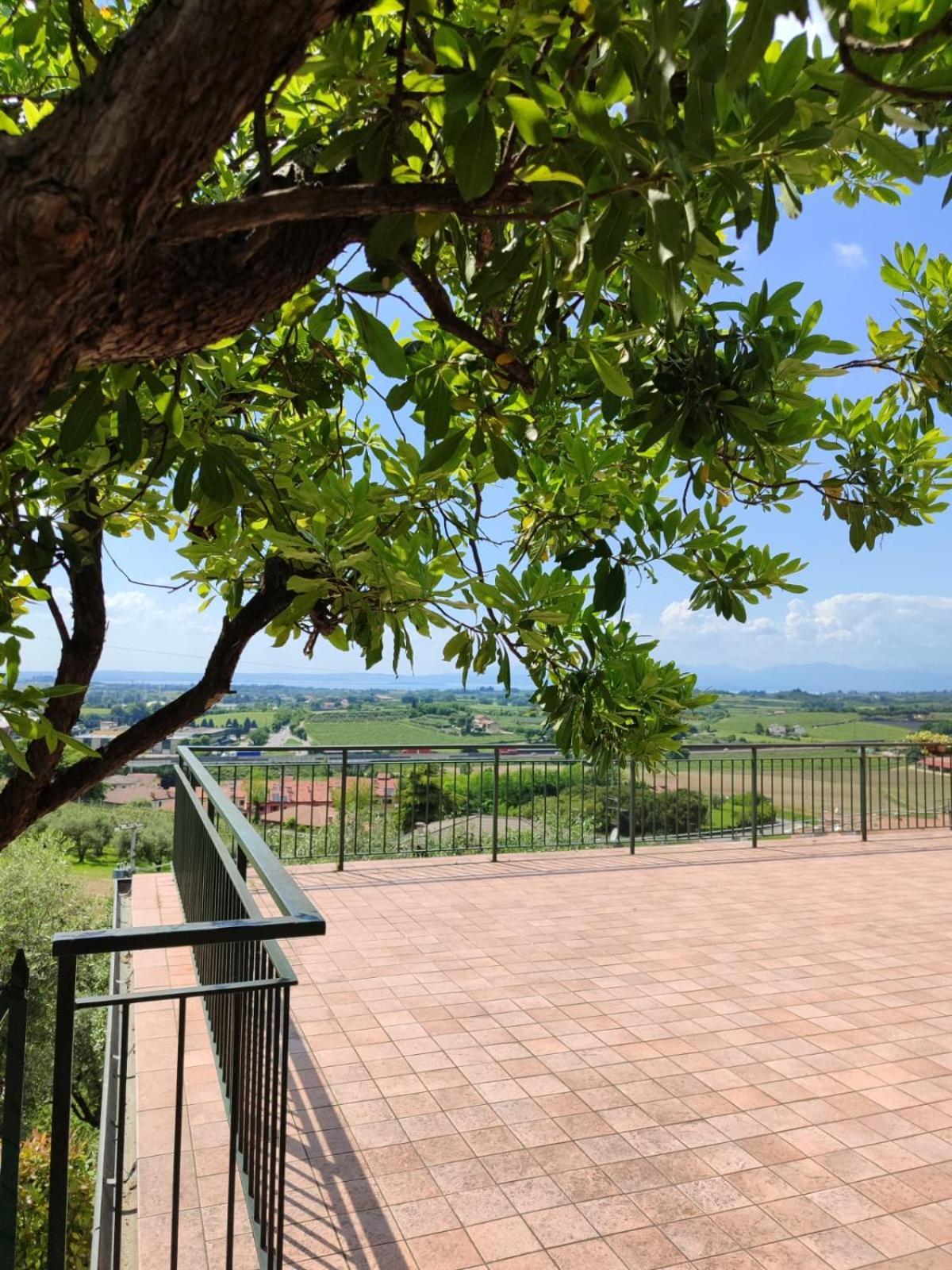 פאסטרנגו Nice Apartments Lake View & Free Parking מראה חיצוני תמונה